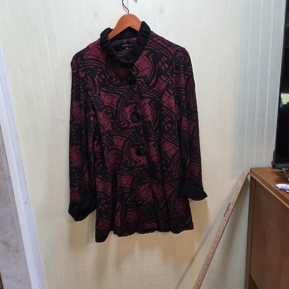 Yushi Jacket Womens Large Red Black Geometric Knit Button Front Collared USA
